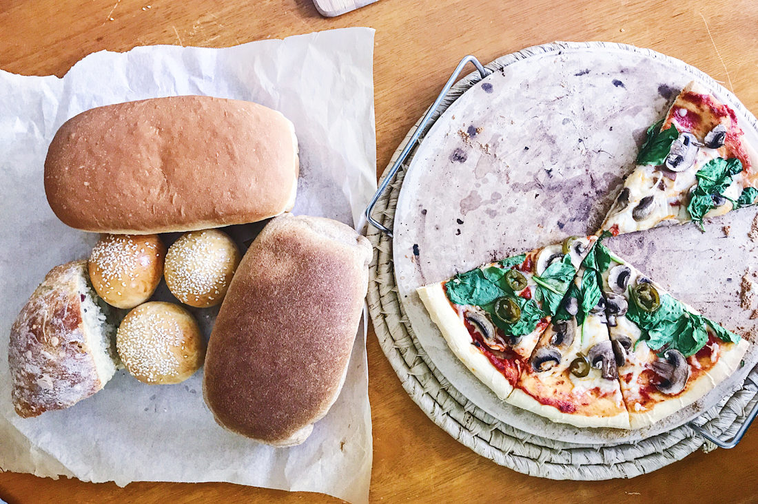 Panes hechos en el Manos a la Masa Workshop: Taller de Panadería Casera